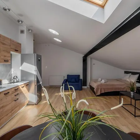 Close-urban Chin - Center - Stadion Narodowy - Marcinkowskiego 5 * Варшава